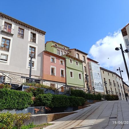 Apartamento Con Encanto En Casco Historico De Burgo Exterior foto