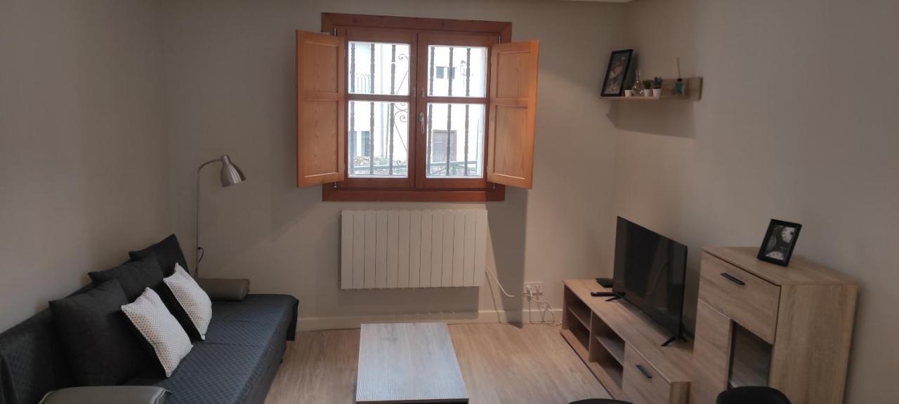 Apartamento Con Encanto En Casco Historico De Burgo Exterior foto