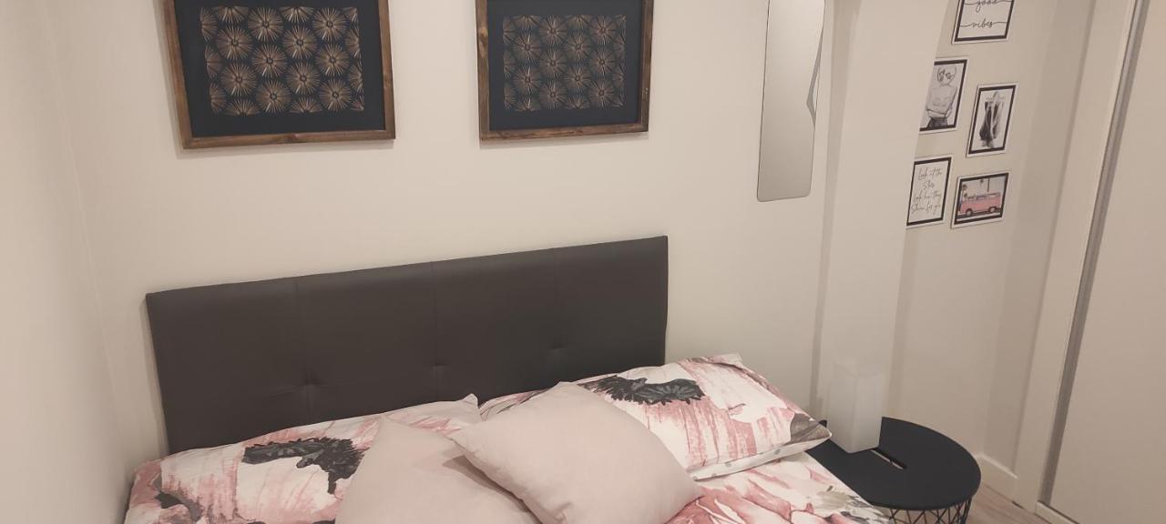 Apartamento Con Encanto En Casco Historico De Burgo Exterior foto